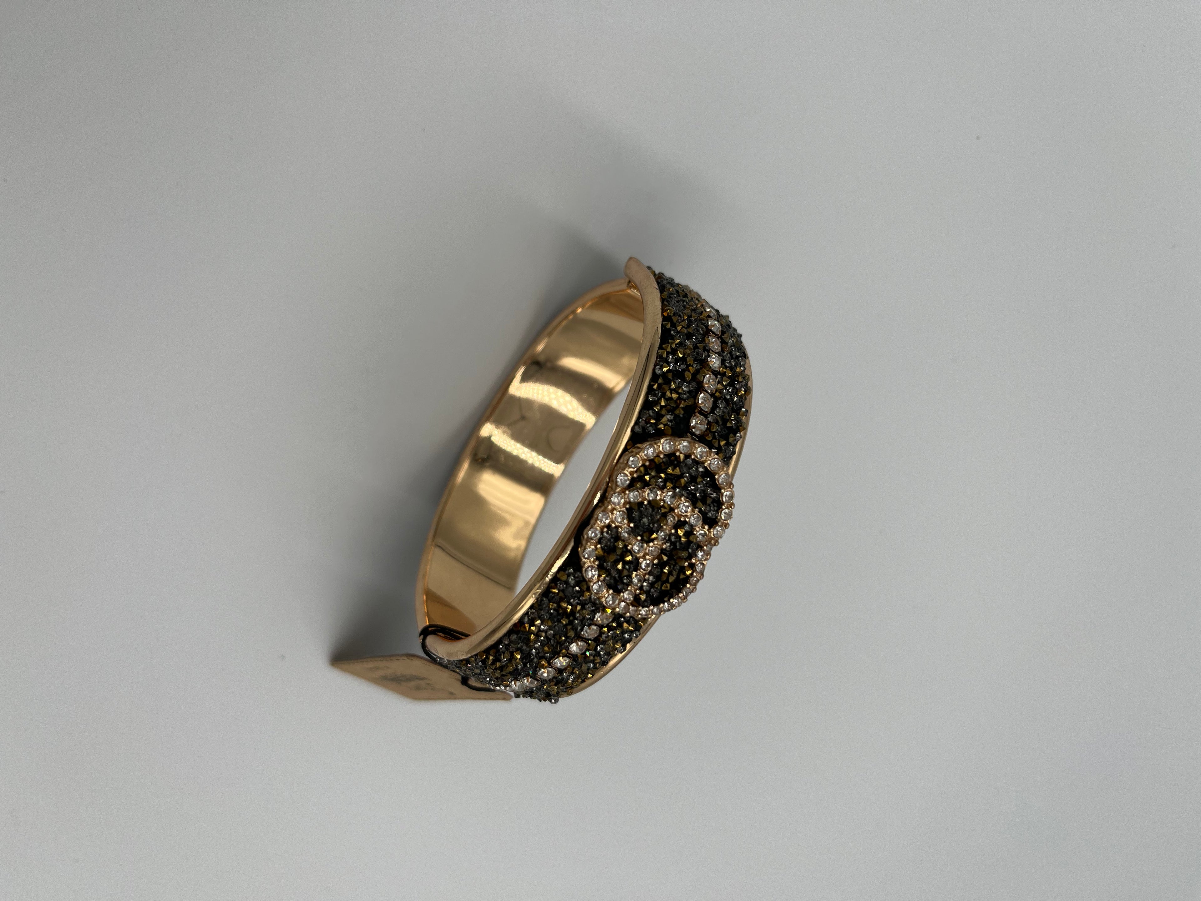 Goldtone\Black Bejeweled Bracelet