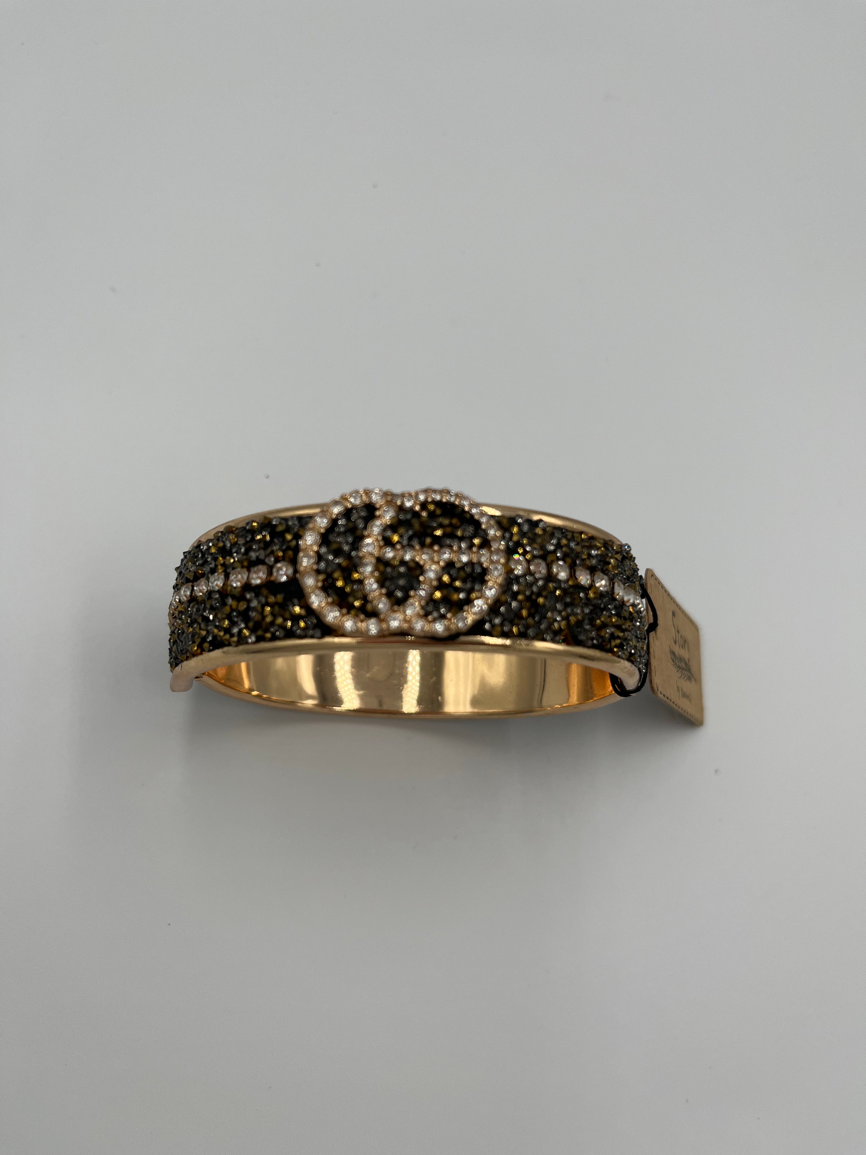 Goldtone\Black Bejeweled Bracelet