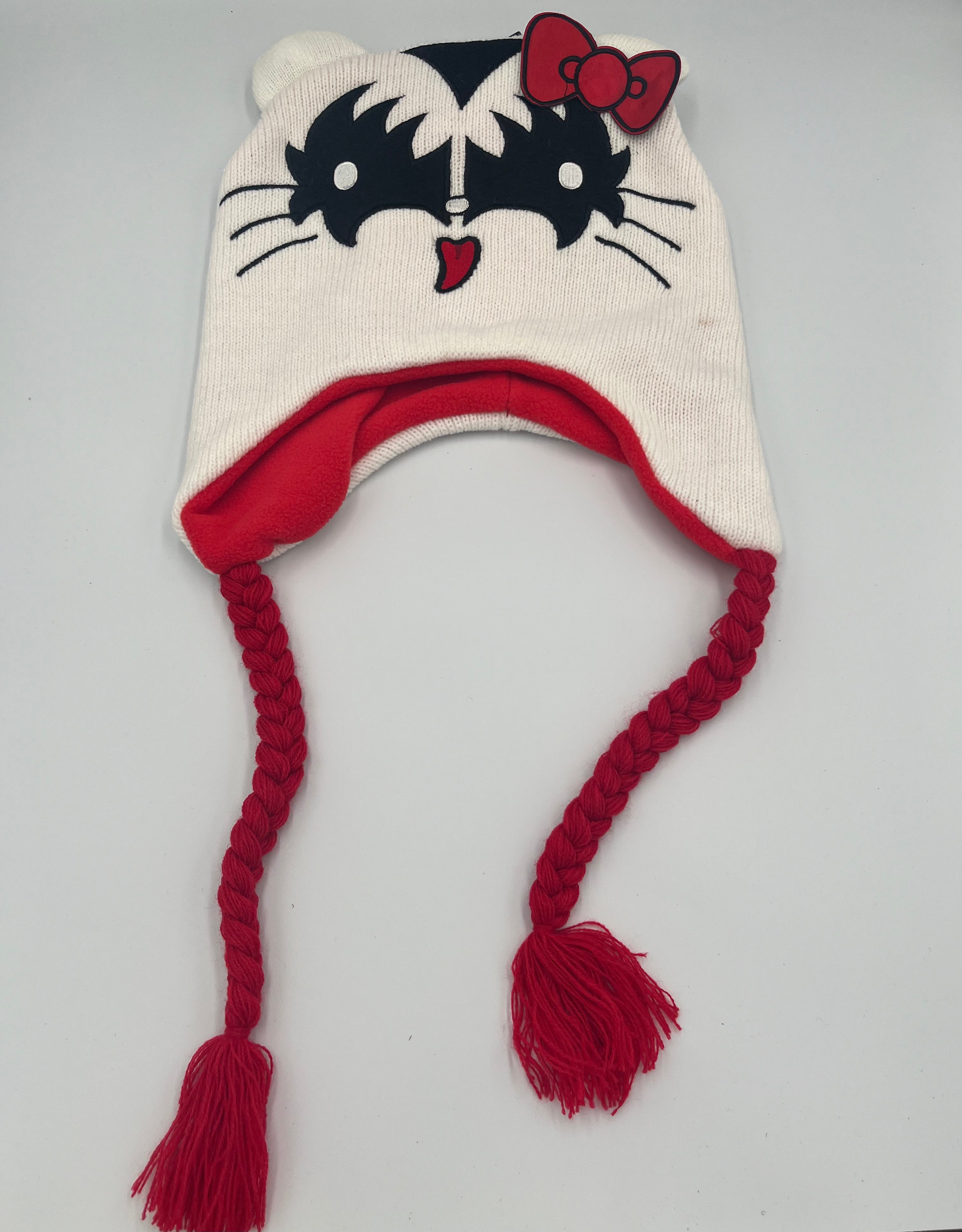 Hello Kitty Kiss Beanie